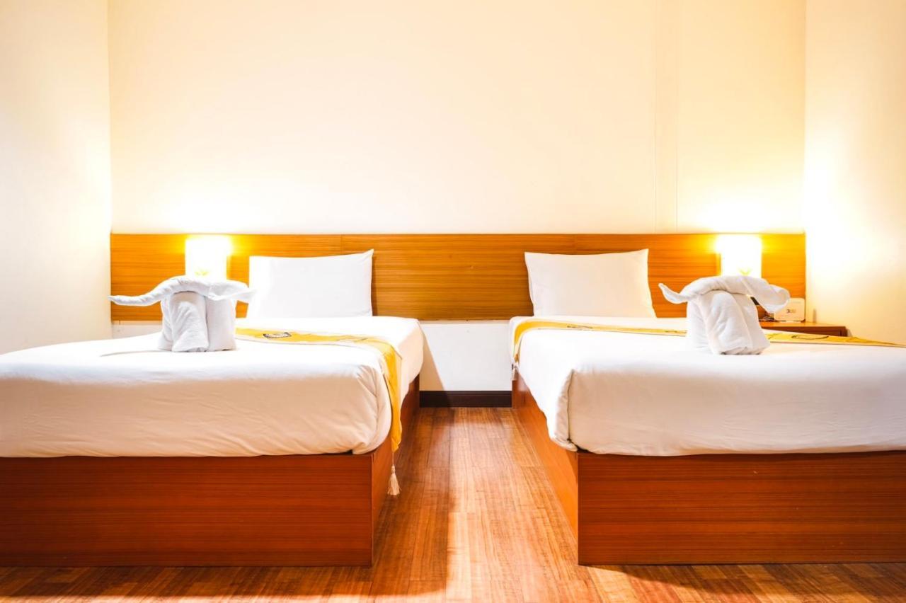 Neptuna Hotel Patong Екстер'єр фото